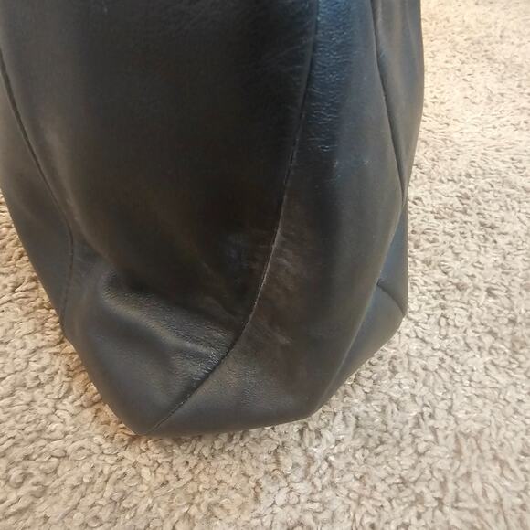 Coach Daisey Leather Bucket Bag F23937 Black Shoulder Strap Hangtag Purse Pocket - Picture 6 of 14